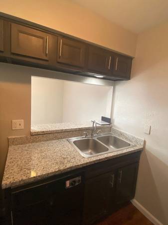 $799 / 1br - 686ft2 - 1/bd 1/ba, On-Site Maintenance, On-Site Management Team (3400 Shady Hill Dr, Baytown, TX)63924170820611121