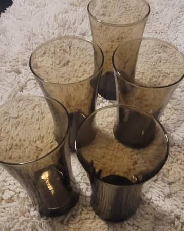 (5) Vintage Mid-Century Smoky Brown/Amber Glasses 1