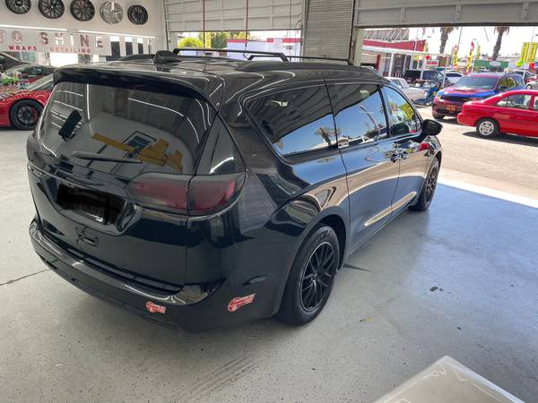 2018 Chrysler Pacifica Hybrid Limited (único dueño) - $18,500 (san jose oeste)63472935389825124