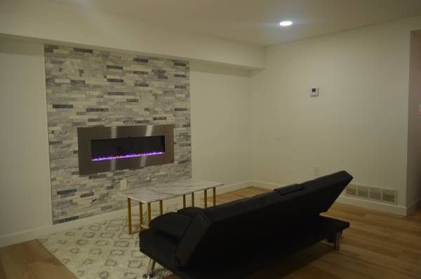 $212,200 / 2br - 818ft2 - FOR SALE 2 BED 1 BATH Townhouse Move-In Ready (Hyattsville)64040360615169123