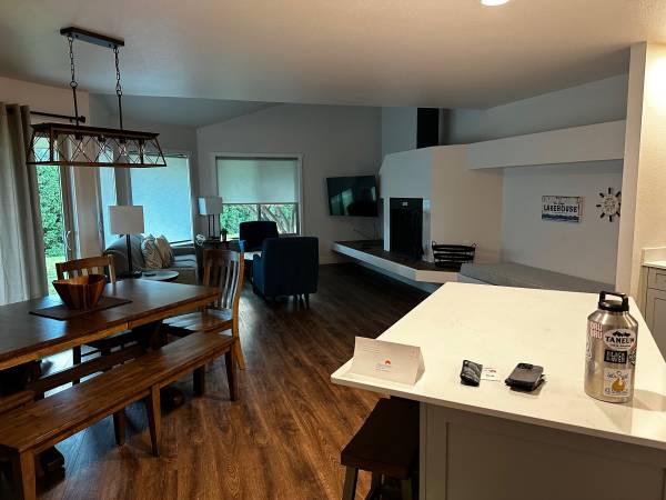 $1,200 / 2br - 780ft2 - Semana del Día del Presidente en Wapato Point en alquiler (Manson)63743484623107120