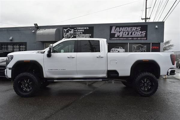 2024 GMC Sierra 3500 Denali ELEVADO CAMIONA LARGA DIESEL 4X4 CARGADO - $85,900 (415 SE 223rd  Gresham, OR 97030)63622362390785121