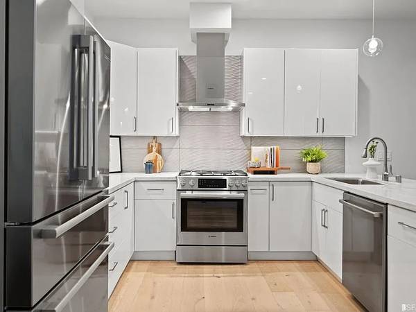 $1,500 / 2br - 1230ft2 - Charming 2Bedroom 1Bathroom Apartment (San Francisco)63845955952385120