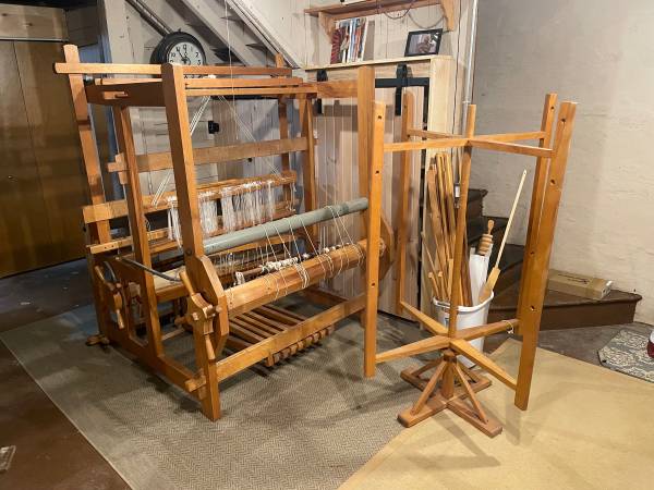 Floor loom 1
