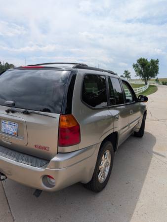 2003 GMC ENVOY - $8,750 (Surrey Ridge)63612553286785122
