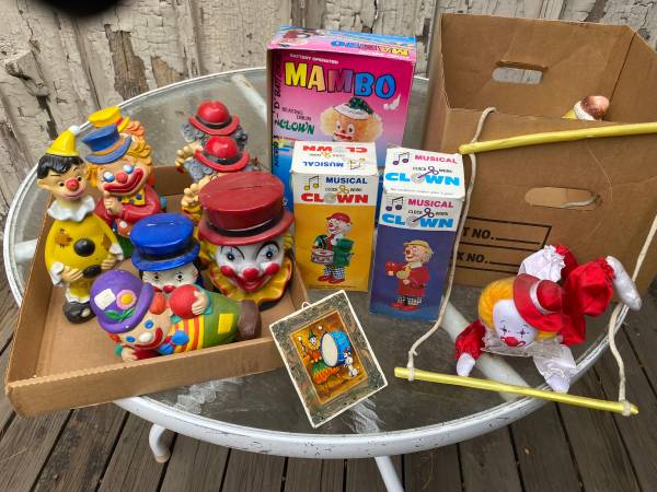 Clowns 1