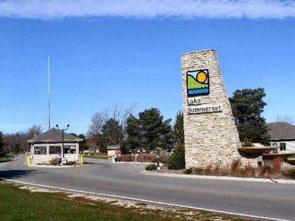 $5,777 / 13068ft2 - For Sale by Owner: Investment Property - Davis, IL (Davis)63981974956803123