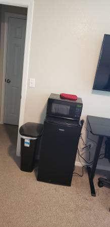 $775 / 3br - 1500ft2 - Furnished Private Bedroom all utilities & amenities included (Nampa)63794993303553123