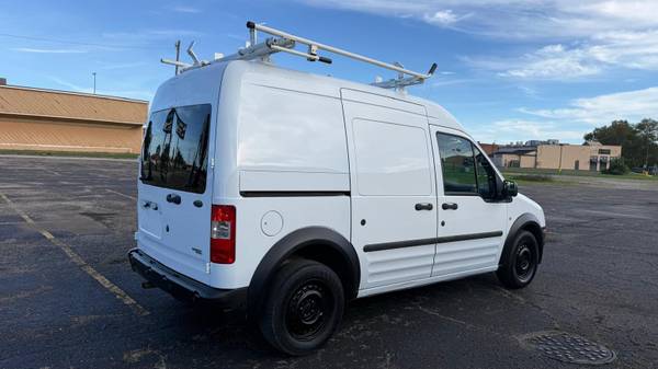 2012 Ford TRANSIT CONNECT XL - Photo 5