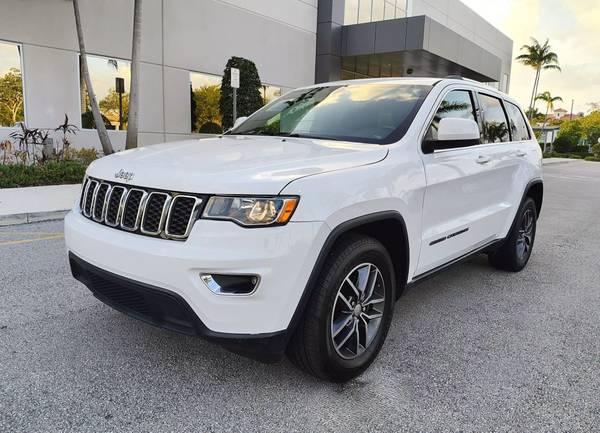 2018 JEEP GRAND CHEROKEE LAREDO NAVIGATION ($1500 DOWN WE FINANCE ALL) - $15,690 (Free shipping from our Florida dealership)63470256463233122