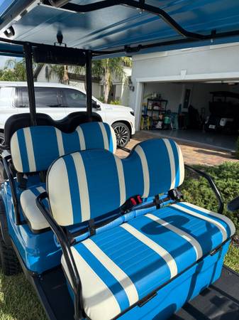 2022 Icon Golf Cart I60L - $9,50063437631655169122