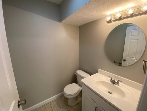 $1,495 / 2br - 1025ft2 - Impresionante adosada de 2 dormitorios y 1.5 baños en Knoxville 🏠 - $250 de descuento (Knoxville)63815667653121124