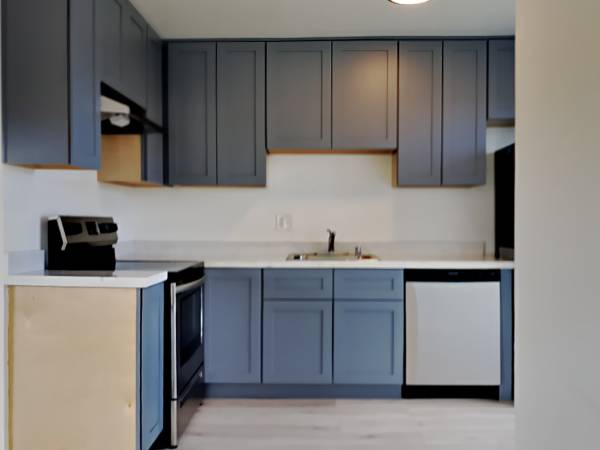 $2,895 / 2br - Bright and Spacious 2 BR Near The Rose Garden and many eateries! (oakland lake merritt / grand)63873333276931121