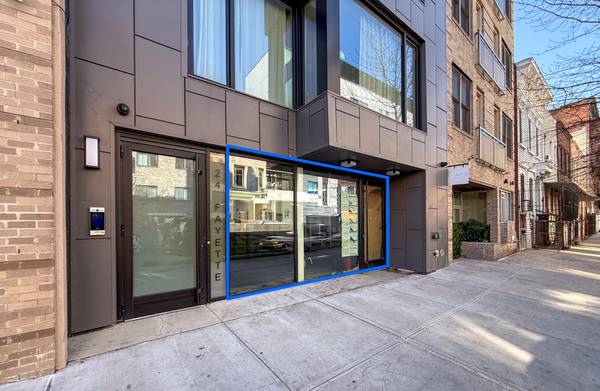 $5,000 / 2000ft2 - En alquiler | Instalación comunitaria recién renovada con fachada de vidrio (Brooklyn)63854290570753120