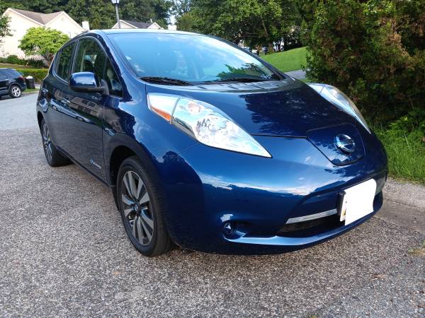2017 Nissan Leaf SV funciona como nuevo - $3,900 (Silver Spring)63616470631809120