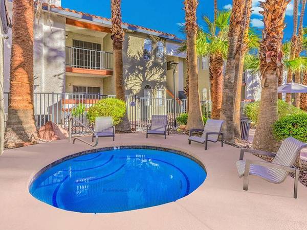 $1,489 / 2br - 1085ft2 - Fully Equipped Kitchen, Now Showing, Pers Welccome63859499415299122