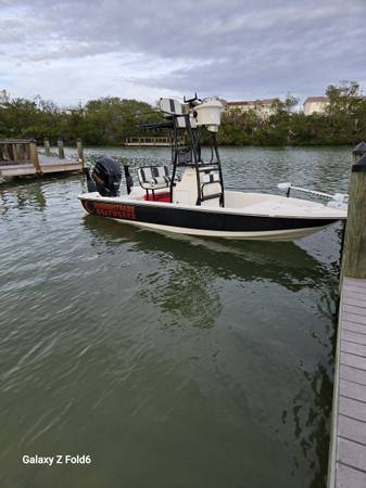 20' carbon bay boat 1