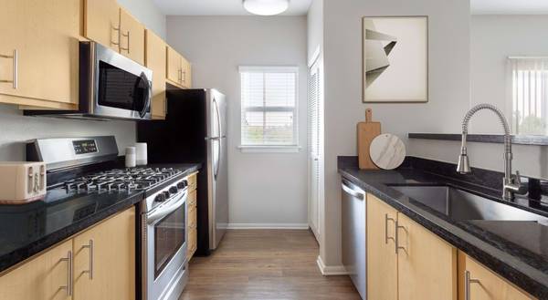 2 Bed, Individual Water Heaters, Gated Electronic Entrance 1