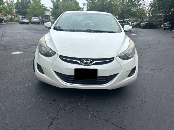 Hyundai Elantra GLS 2012 - 116k miles - $6,500 (Skokie)63618949976961121