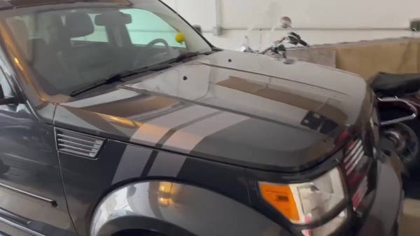 2011 Dodge Nitro Shock 4WD – Great College SUV,Rare 4.0L V6, Low Miles - $10,600 (Wauconda)63618926217473124