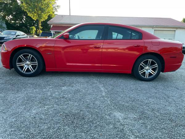 2014 Dodge Charger RT - - $9,500 (LANCASTER)63613597935617123