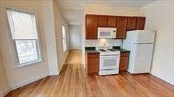 $2,900 / 2br - 1700ft2 - Second Floor with Dinnig Room/Laundry (Dorchester)63817540190849123