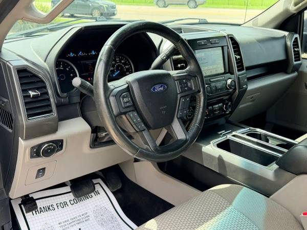 2017 Ford F150 SuperCrew Cab - Photo 9