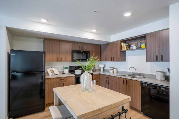 $1,707 / 1br - 671ft2 - Private Patio or Balcony, Elevator, Lounge (16830 SE Wax Rd, Covington, WA)63845963291009121