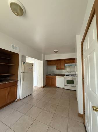 $1400.00 / 3br - 1184ft2 - 7371 Wayne Ave.63924425716482122