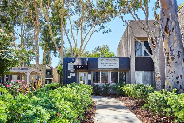 $2,414 / 2br - 850ft2 - 2 bedroom, Central Air/Heat, Two Playgrounds (1415 N. San Gabriel Blvd, Rosemead, CA)63829376180865122