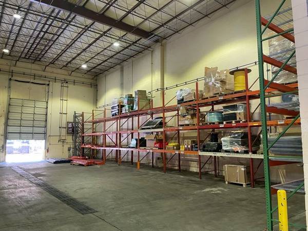 $750 / 500ft2 - Warehouse Space - Rent the Square Footage You Need - #814 (Lawrenceville)63441049327875120