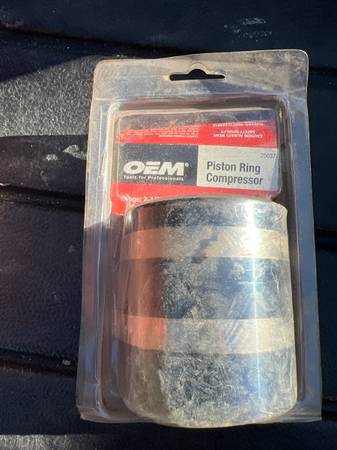 Piston Ring Compressor 1