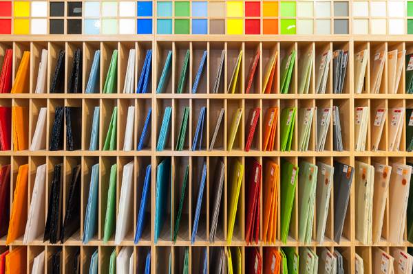 Art Retail Sales Manager 1