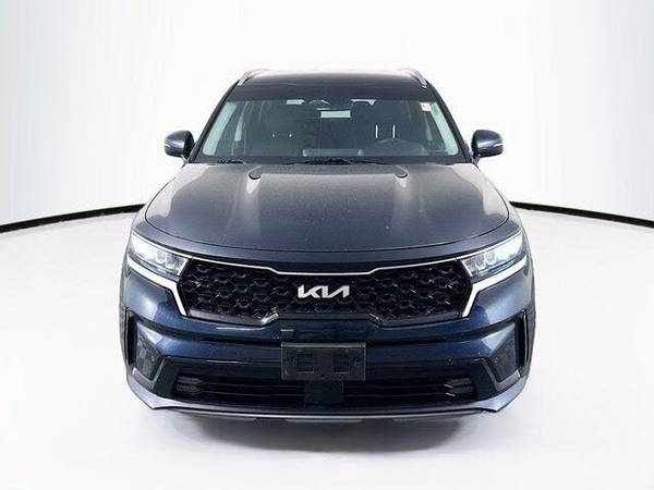 2022 Kia sorento hybrid - $27,500 (Medford)63623725768193121
