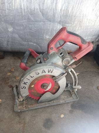 Skill saw 1
