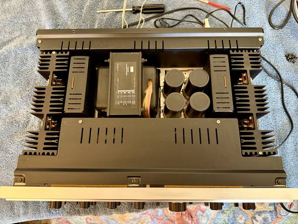 1974 Vintage Sansui AU-9500 Stereo Amplifier (JDM