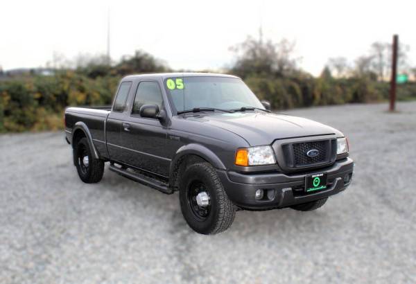 2005 Ford Ranger XL 2dr SuperCab 4WD SB 1