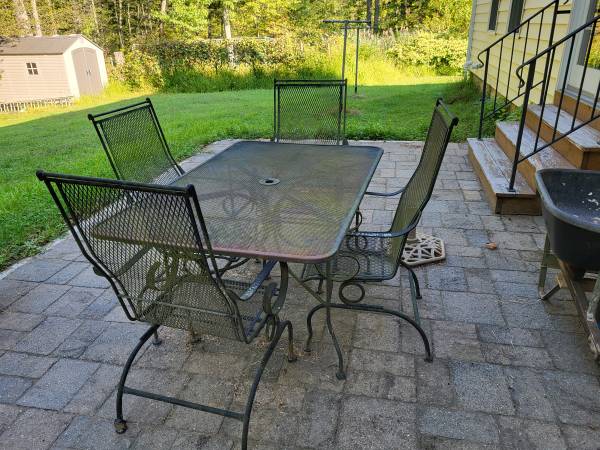 picnic table with 4 chairs, $50 1