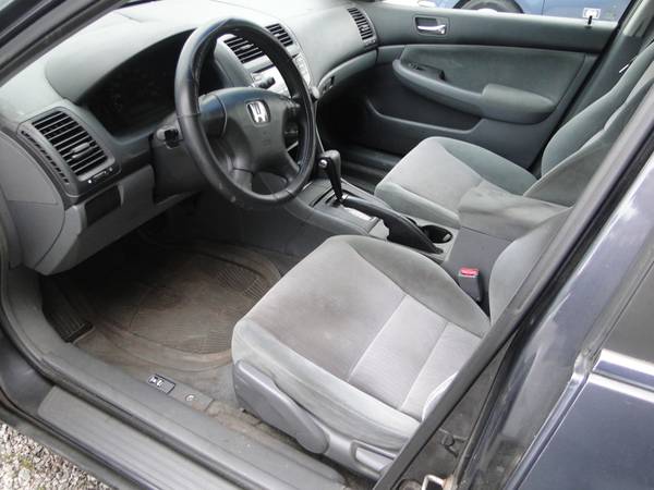 03 Honda Accord LX 865-984-0052 - $2,690 (Maryville)62904098230787122