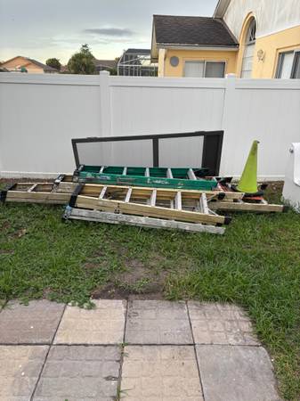 Step Ladders 1