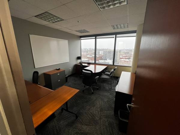 Window Office Space Available – 2300 Main St. 1