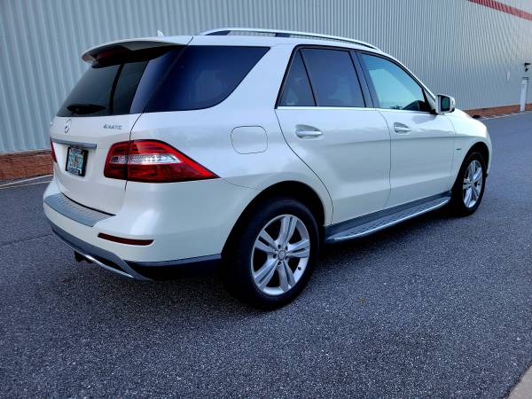 Mercedes Benz ML350 4Matic //AWD // Como nuevo! - $10.500 (Jacksonville)63470245404929122