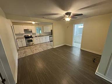 $1,000 / 3br - Gran casa de 3 habitaciones y 2 baños cerca de la línea del condado Marshall-Williamson (Chapel Hill, TN)63680156762625121