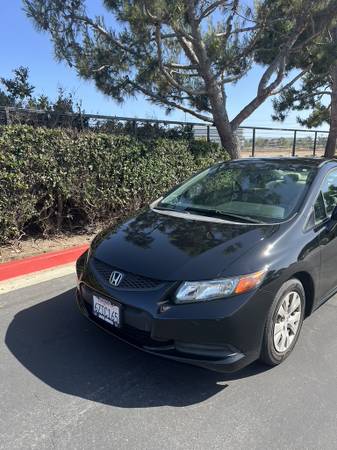 HONDA CIVIC - great price, LOW mileage, great condition - $8,500 (playa del rey)63618267884035121