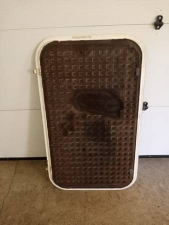 VolkswagenBus/Vanagan Engine Bay Cover Door 1972-79 1