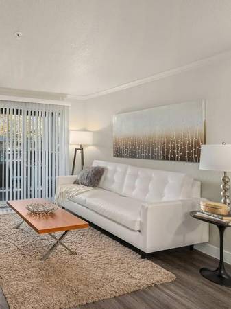 $3,725 / 3br - 1342ft2 - Two Sparkling Outdoor Pools - perfect for a relaxing dip!63850756229379124