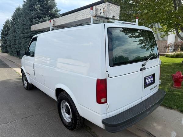 Furgoneta de carga Chevrolet Astro 1997 con tracción en las cuatro ruedas - $7,995 (Choice One Motors LLC)63620035202435122