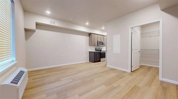 Start off the New Year with a New Home! Specials TODAY! 1