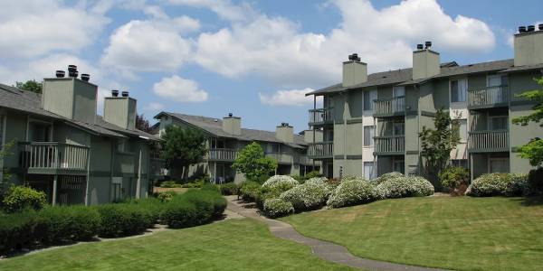 $1,355 / 450ft2 - ¿Busca un apartamento en el piso inferior? ¡Tenemos uno para usted! (Kent)63688567560193120