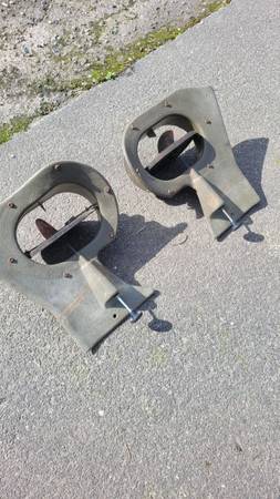 1973-80 Chev C30 Pickup Paneles Laterales - $40 (Sultan, Wa.)63471419704193120